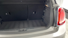 MINI Hatchback 1.5 Cooper Classic 3dr Auto Petrol Hatchback